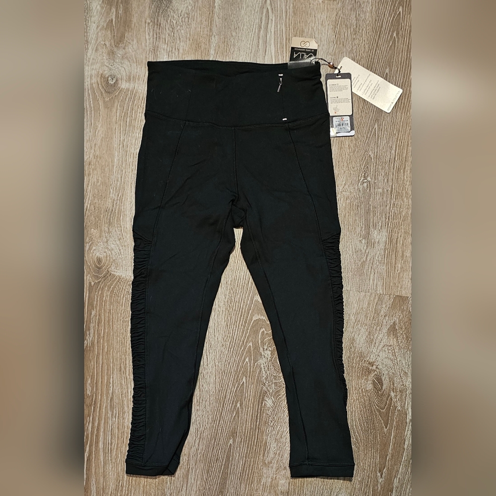 Calia by Carrie Underwood leggings
